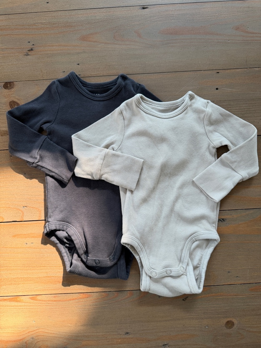 H&M Organic Cotton Long-Sleeve Ribbed Bodysuit Set - 3 Months